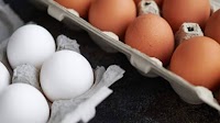 A dozen eggs in Pakistan's Lahore now cost 400 Pak rupees | World News - Hindustan Times