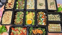 How’s Catering: Self-heating home mini buffets for the perfect CNY reunion dinner