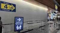 Families fast-tracked at Honolulu airport