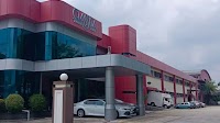 Local lingerie giant Classita taps ex-IGP Razarudin as chairman, proposes housing project for police co-op