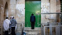 Activists caught trying to smuggle goat onto Temple Mount