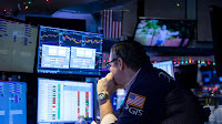 Systemic Risk vs. Systematic Risk: What's the Difference?