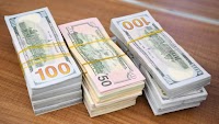 Dollar strengthens against dong