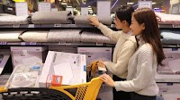 Below-Freezing Cold, Heater Sales Jump 140%... Emart Offers Up to 30% Off on Winter Supplies