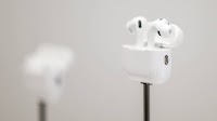 Apple, Google and Meta are trying to perfect a science fiction gadget: The universal translator