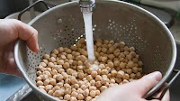Which foods may help protect against heart failure?