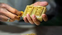 Gold price reverses; Gas price increases by 4,000 - 5,000 VND per 12kg cylinder