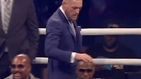 Video: Mayweather Gets His Dome Rubbed By A ‘F*ggot’
