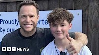 Olly Murs sings with superfan at Normanby Hall cricket club
