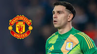 Man Utd transfer news: Fabrizio Romano drops bombshell on Emi Martinez deal
