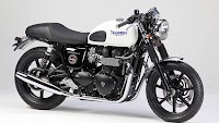 Triumph Bonneville café racer by LSL