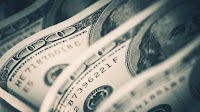 USD/JPY: The Yen gained after stronger economic growth