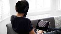 The (artificial intelligence) therapist can see you now