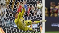 USMNT survives Costa Rica thriller, advances to Gold Cup semifinals via Matt Freese’s penalty shootout heroics