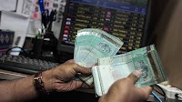 Decline of the ringgit: Amid strain on people, businesses, is there hope for a rebound?