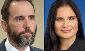 Judge Cannon orders secrecy for report on Trump classified-documents case