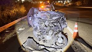 Motociclista morre após ser atingido na traseira por carro na Santos Dumont