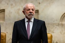 Lula defende instituir mandato para ministros do STF: 'Nada a ver com 8 de janeiro'