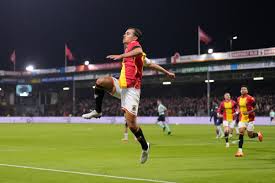 ¡Feyenoord a la Carga! Alineaciones Confirmadas y Expectativas Altísimas