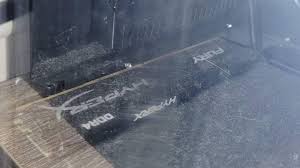 PC-Spieler wundert sich zweieinhalb Jahre lang, warum sein Computer kaum Arbeitsspeicher hat - findet zweiten RAM-Riegel beim Staubwischen lose im Gehäuse liegen