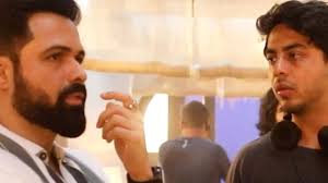 ¡Secreto Revelado! SRK y Aryan Khan Rompen Instagram con Reel Exclusivo