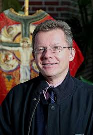 Pfarrer Klaus Koltermann bietet eine neue Gesprächsreihe an. Foto: TZ