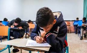 برگزاری امتحانات داخلی در اختیار کادر آموزشی مدرسه است