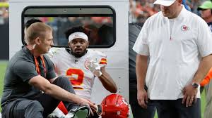 Chiefs WR Thornton has dislocated ankle, sources say — ESPN
