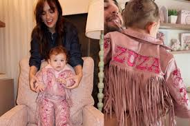 Rafa Kalimann e Nattan comemoram 7 meses de Zuza; veja fotos