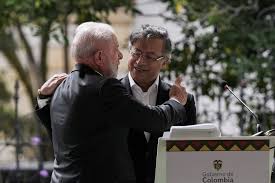 Lula e Petro conversam sobre Venezuela e falam em “grande preocupação”
