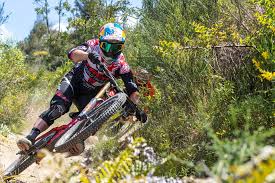 Image result for 彩虹山