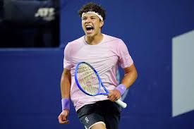 ¡Shelton Sobrevive! Emocionante Victoria en el Abierto de Canadá 🔥🎾 - Imagen principal del artículo