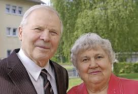<b>Martha Lang</b> und Theodor Hübner, die lange in Karaganda in Kasachstan lebten, <b>...</b> - 71796442
