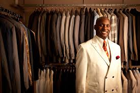 Image search result for "pictures showing well dressed people"