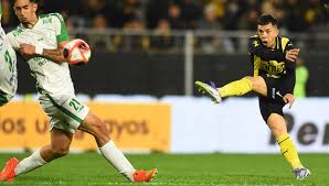 ¡Final Uruguay! Peñarol vs Plaza Colonia: Alineaciones y Dónde Verlo - Imagen principal del artículo