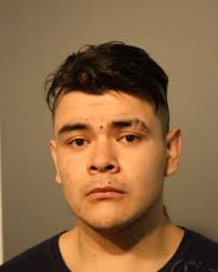 INCIDENT Miguel Vazquez 22 arrested for Burglary in Chicago BURGLARY &amp; AGG BATTERY 4200 block of N Kenmore Ave. OFFENDER VAZQUEZ, Miguel – 22 - VAZQUEZ-Miguel-22-240x300