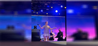 DEMET AKALIN KAKAVA’DA KONSER VERDİ
