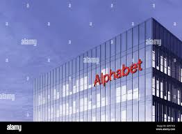 Institutional Firms Sell Alphabet Stock Amid Insider Divestments
