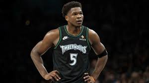 Chris Finch Criticizes Referee After Heated Timeout Dispute in Timberwolves' Game 3 Loss