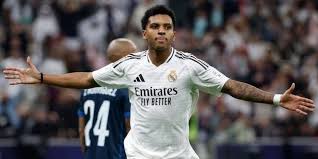 Rodrygo comunica o Real Madrid e assina contrato com equipe brasileira em outra posição profissional