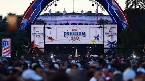 Quantos milhões custou ao UFC fazer megaevento com Poatan, Topuria e cia. na Casa Branca?