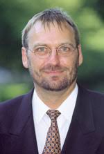 Ulrich Lissek, 50, wechselt am 1. März 2008 zur Kölner Rewe Group in den ...