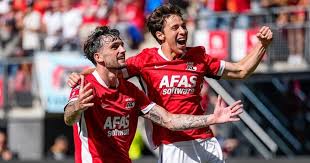 Mateo Chávez: ¿Por qué el mexicano no suma minutos en AZ Alkmaar? - Imagen principal del artículo