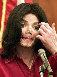 Die Diskussionen um die mögliche Todesursache <b>Michael</b> Jacksons lenken die <b>...</b> - michael-jackson