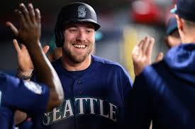 Mariners Edge Out Angels in Extra Innings Thriller