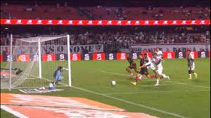 CBF divulga áudio do VAR de lance polêmico no fim de São Paulo x Flamengo