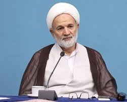 روانبخش، نماینده قم: پزشکیان «گاف» بزرگی داد، دشمن غلط می‌کند خامنه‌ای را بزند