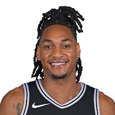 Devin Vassell scores 15 points in loss Wednesday