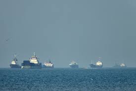 US and Iran in Renewed Confrontations in Strait of Hormuz