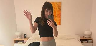 Clara Darín: Diseño, Moda y la Vida Bajo Perfil de la Hija de Ricardo